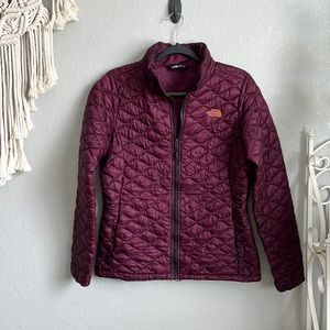 North Face Thermoball Maroon Quilted Jacket - M